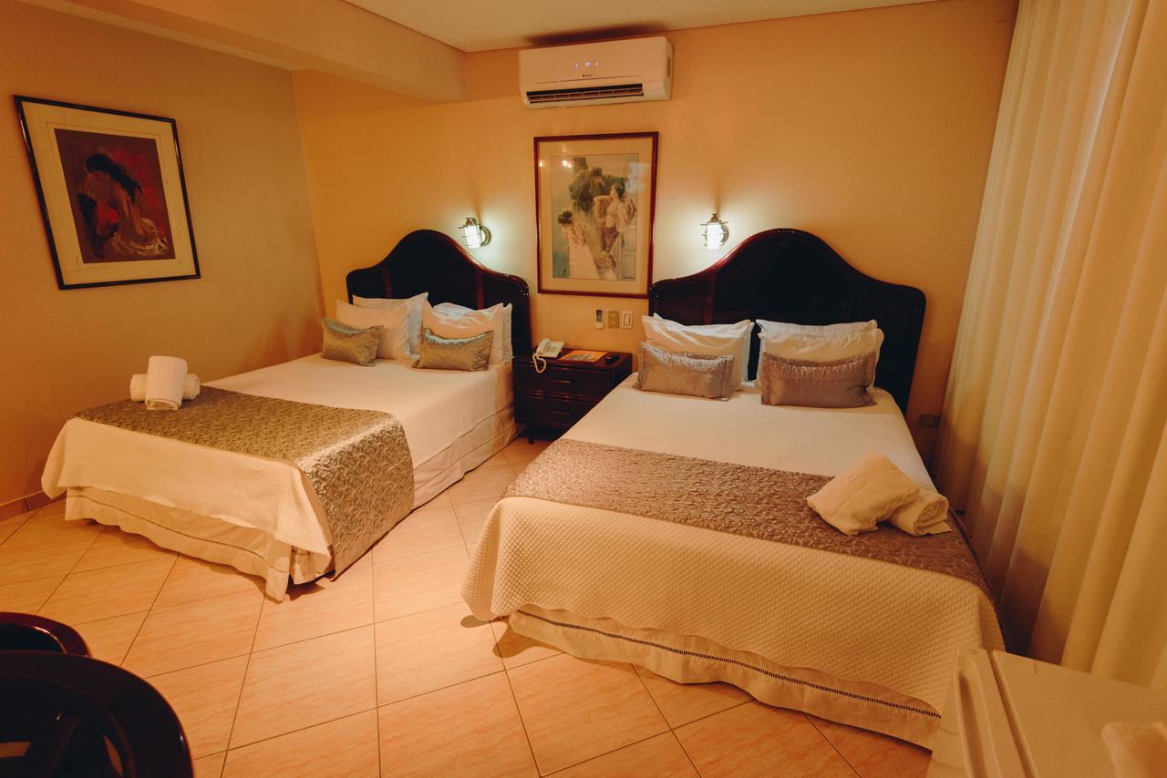 Hotel Arenal Санта-Крус-де-ла-Сьерра Экстерьер фото