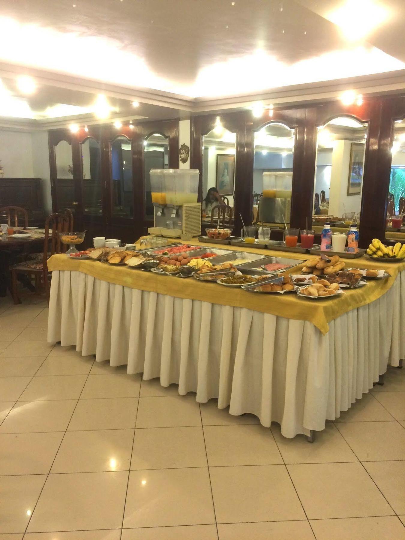 Hotel Arenal Санта-Крус-де-ла-Сьерра Экстерьер фото