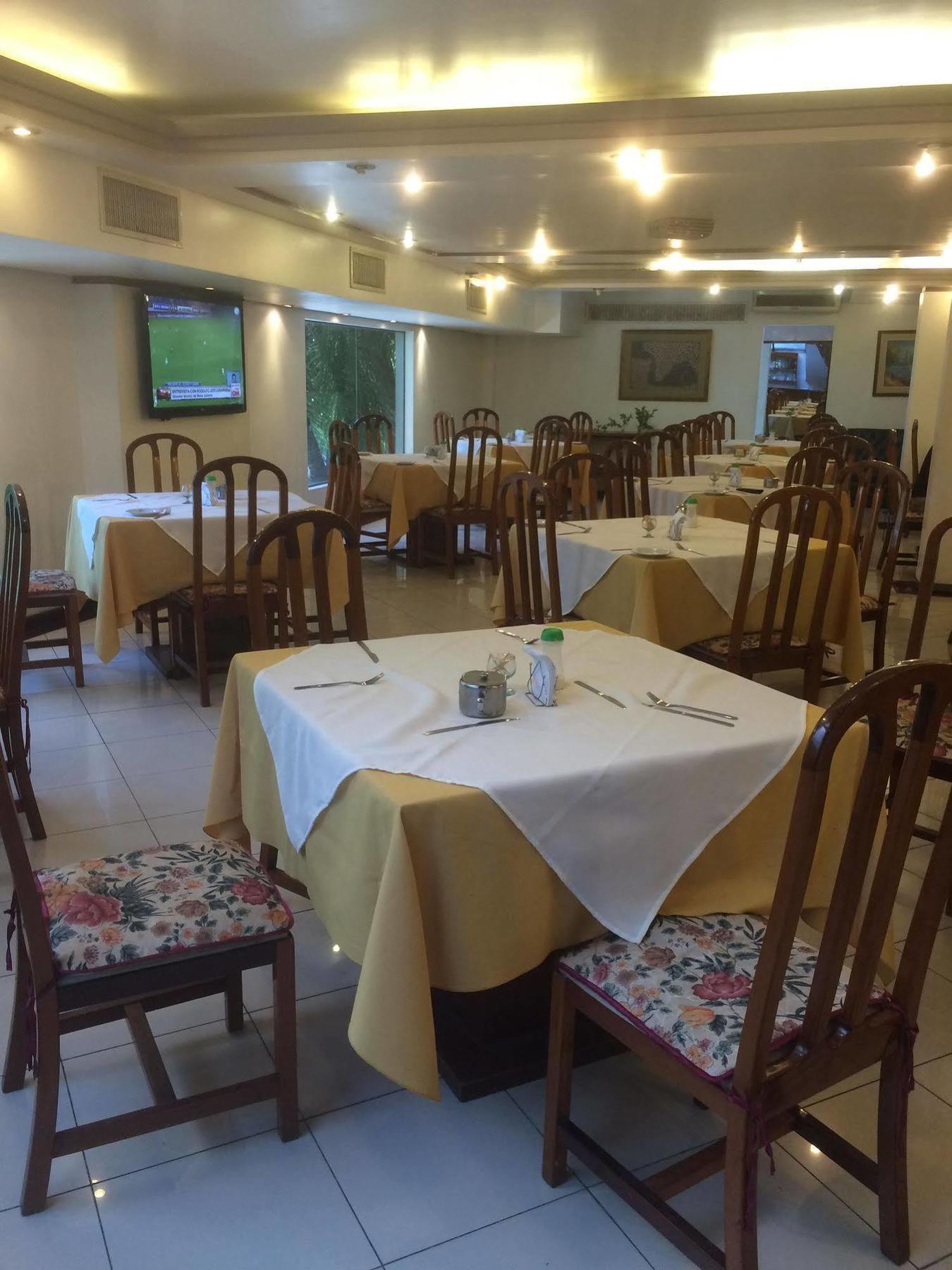 Hotel Arenal Санта-Крус-де-ла-Сьерра Экстерьер фото